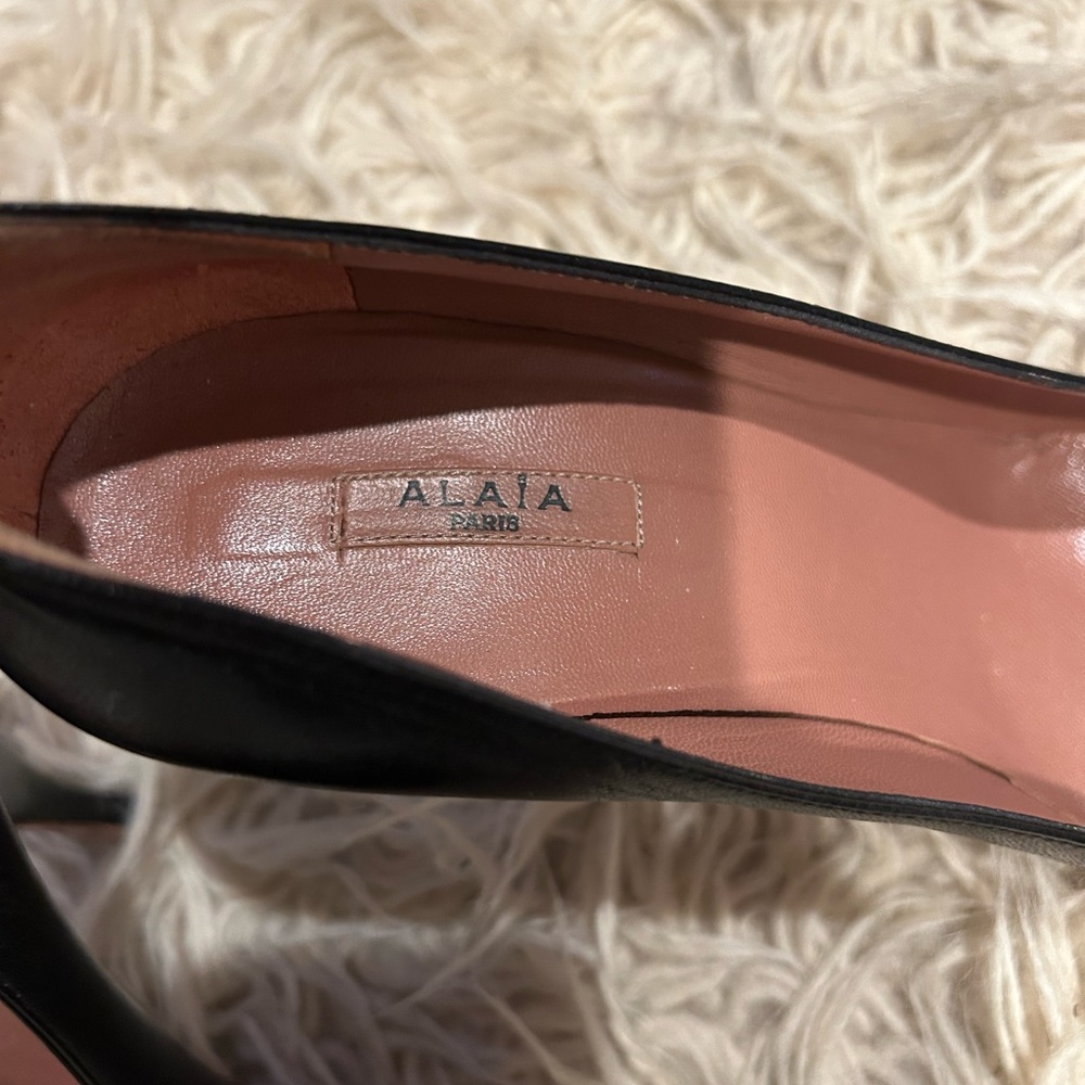 Alaia Black Leather Pointed Toe Pumps shoes Sz 38 - Picture 5 of 6